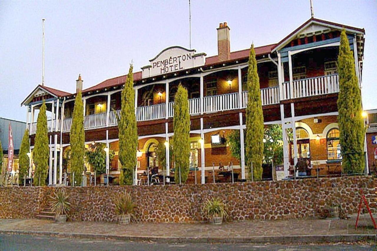 The Pemberton Hotel Exterior photo