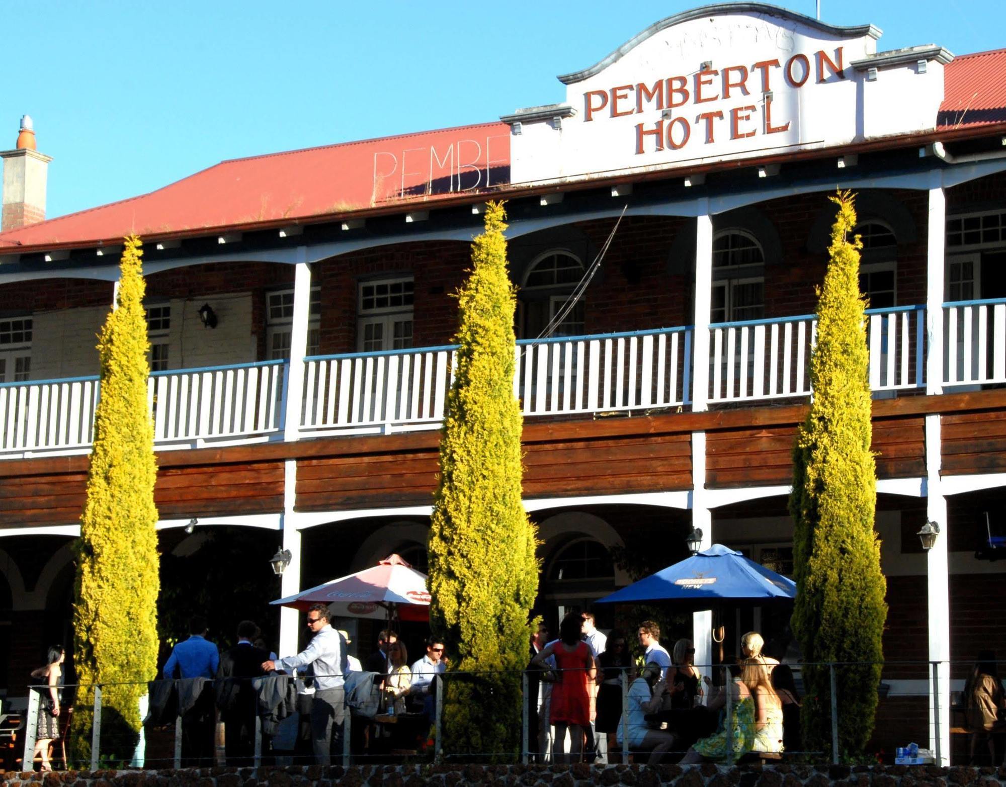 The Pemberton Hotel Exterior photo